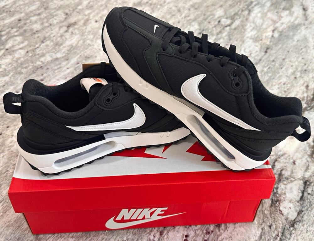 Nike Air Max Dawn Womens Low Top Lace-Up Sneakers Black Summit White DC4068-001